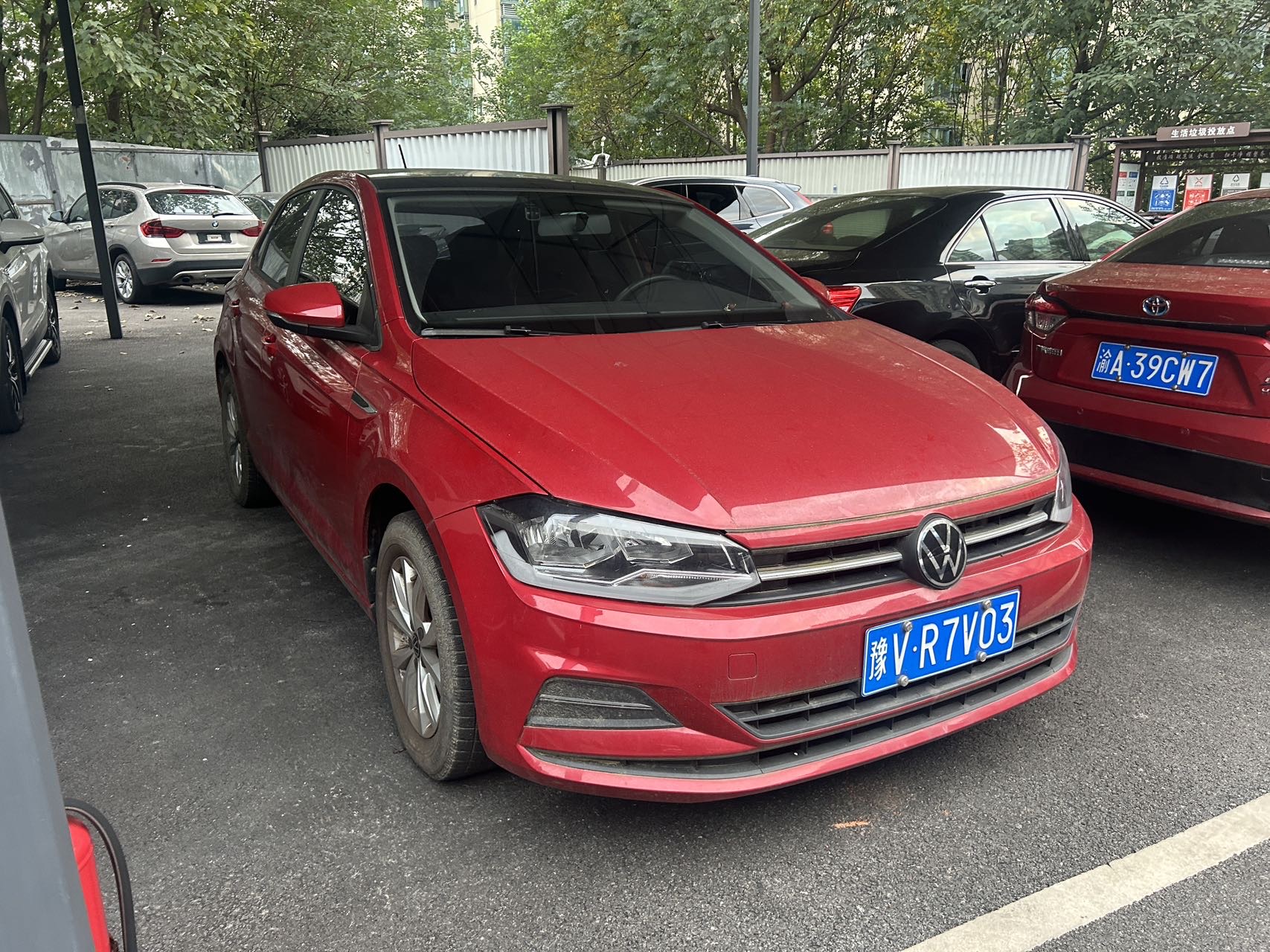Volkswagen Polo 2022 car image #3