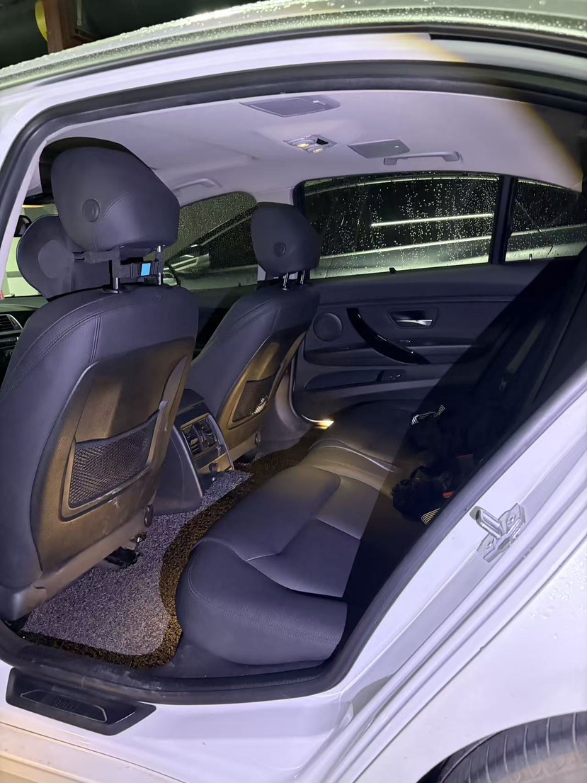 BMW 3 Series 2019 #3 BMW 3 Series 2019 car image #3