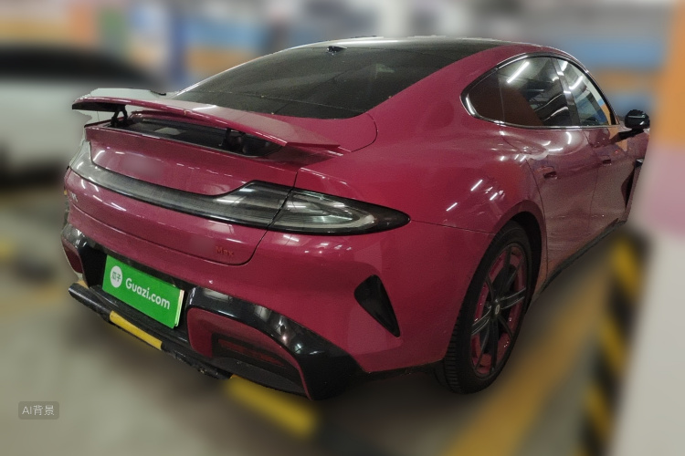 MI SU7 2025 imagen de coche #7