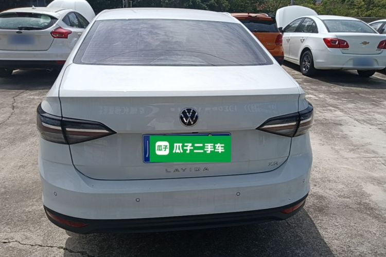 Volkswagen Lavida 2025 imagen de coche #6