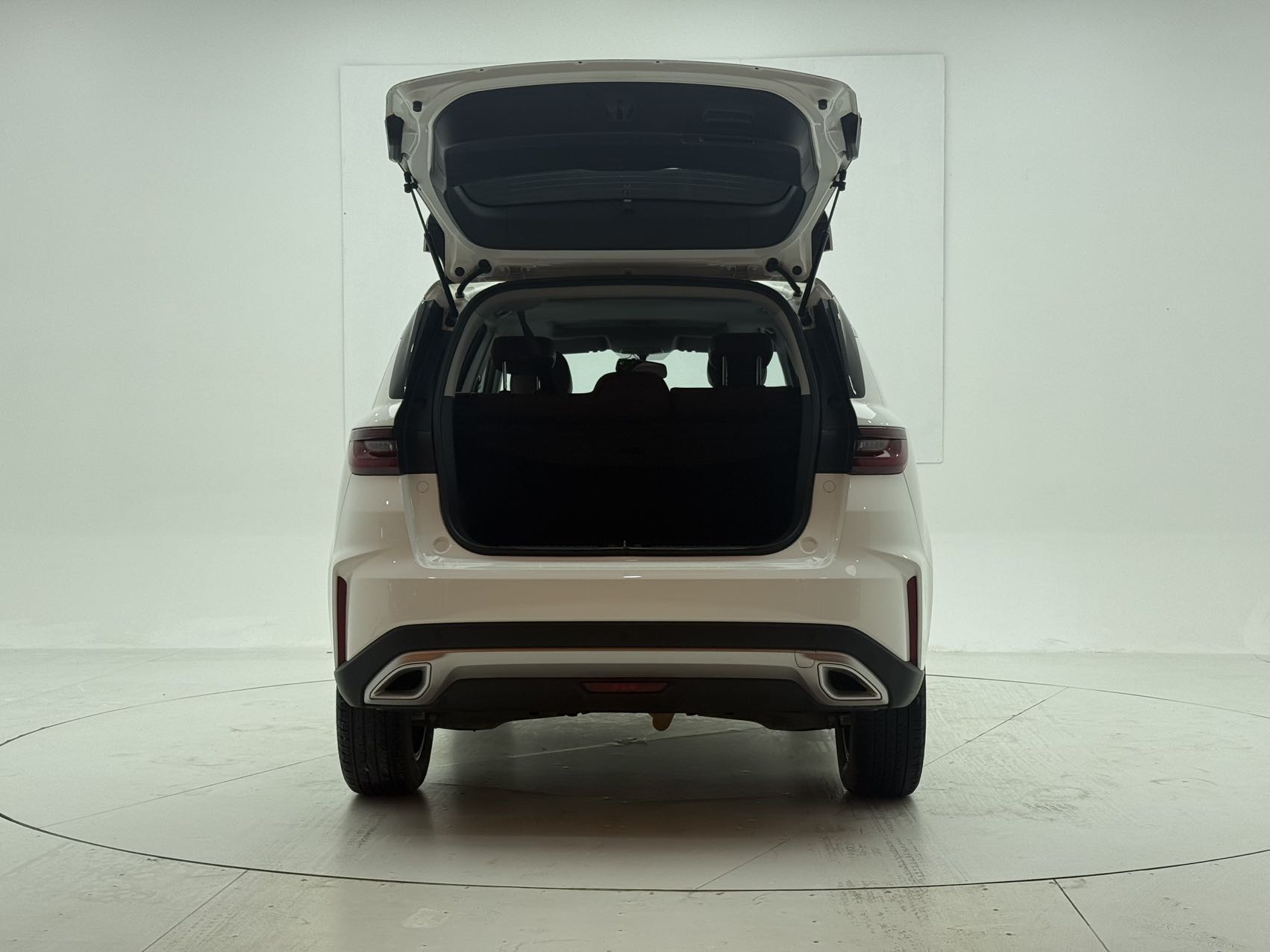 GEELY Vision X6 2023 car image #8