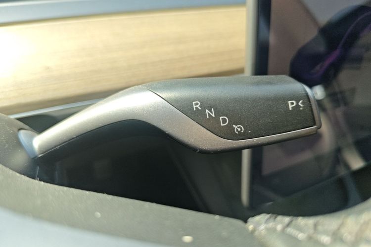 Tesla Model 3 2023 imagen de coche #14