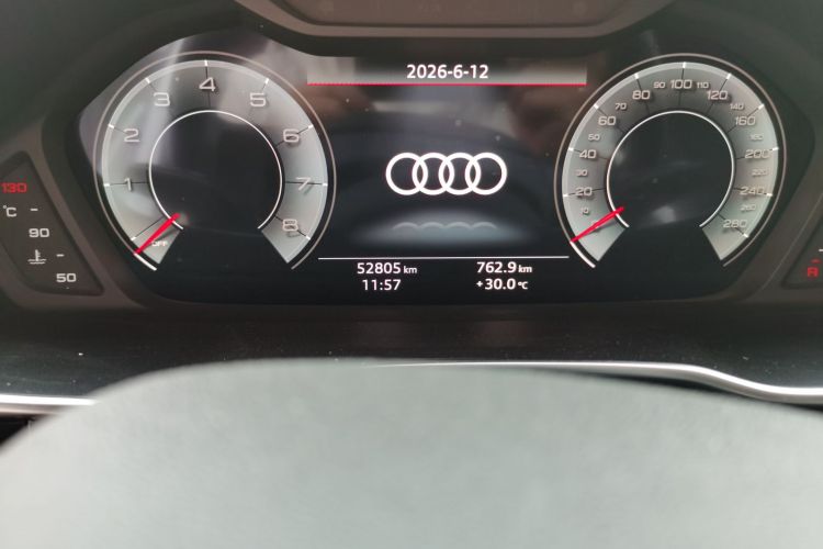 Audi Q3 2023 #10 Audi Q3 2023 car image #10