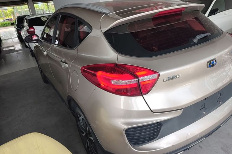 GEELY Emgrand GS 2018 #5 GEELY Emgrand GS 2018 car image #5