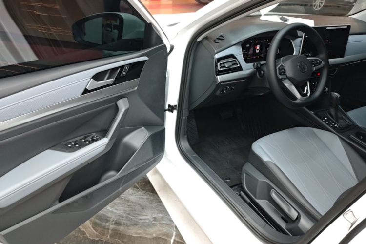 Volkswagen Lavida 2025 #16 Volkswagen Lavida 2025 car image #16