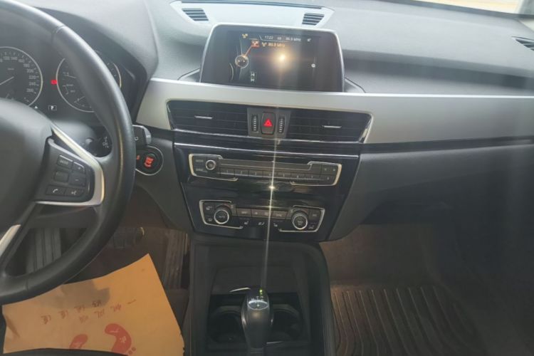 BMW X1 2017 #13 BMW X1 2017 car image #13