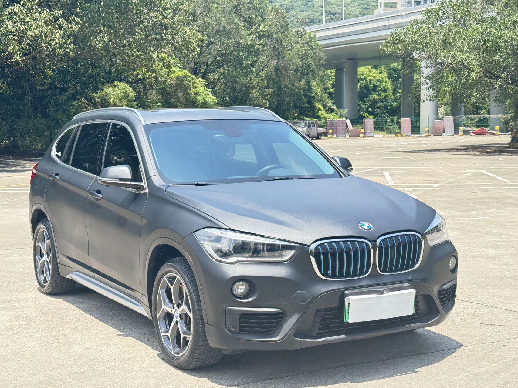 BMW X1 New Energy 2018 car image #2