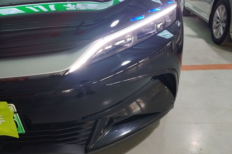 BYD Han 2023 immagine di auto #23