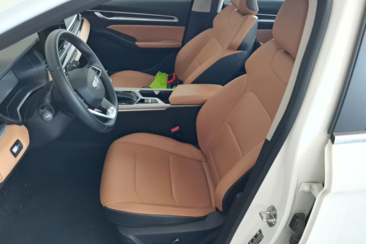 GEELY Emgrand 2024 #15 GEELY Emgrand 2024 car image #15
