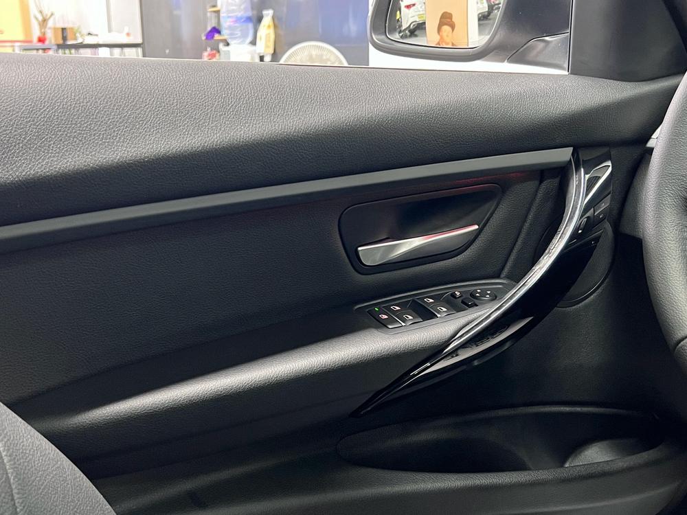 BMW 3 Series 2016 #15 BMW 3 Series 2016 car image #15