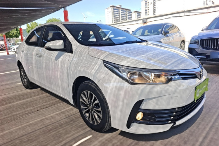 Toyota Corolla 2018 #4 Toyota Corolla 2018 car image #4