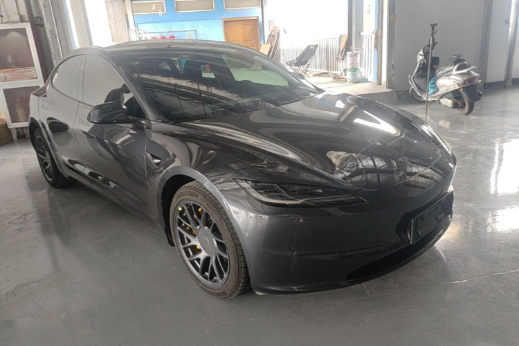 Tesla Model 3 2025 #4 Tesla Model 3 2025 car image #4