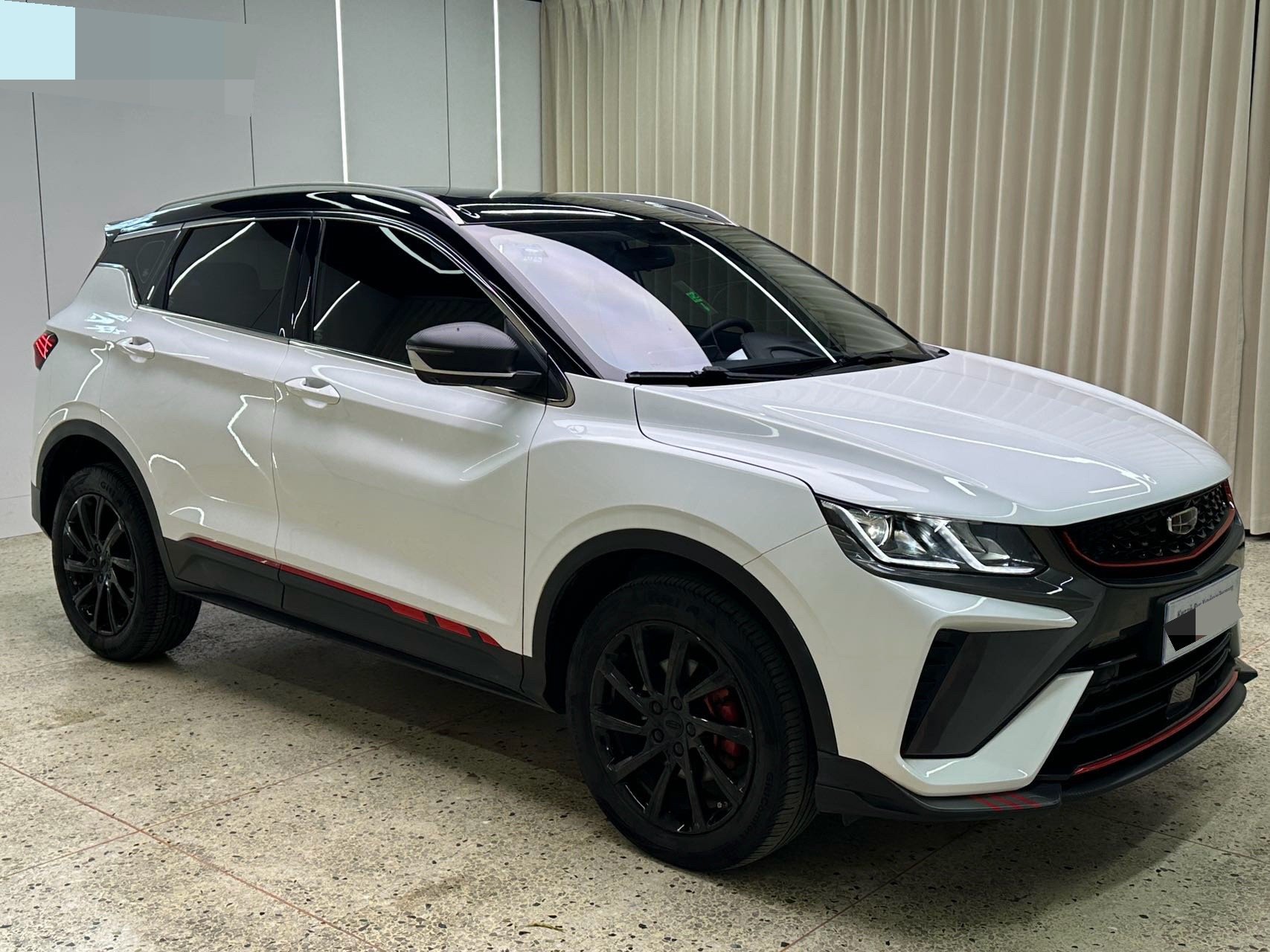 GEELY Coolray 2022 car image #3