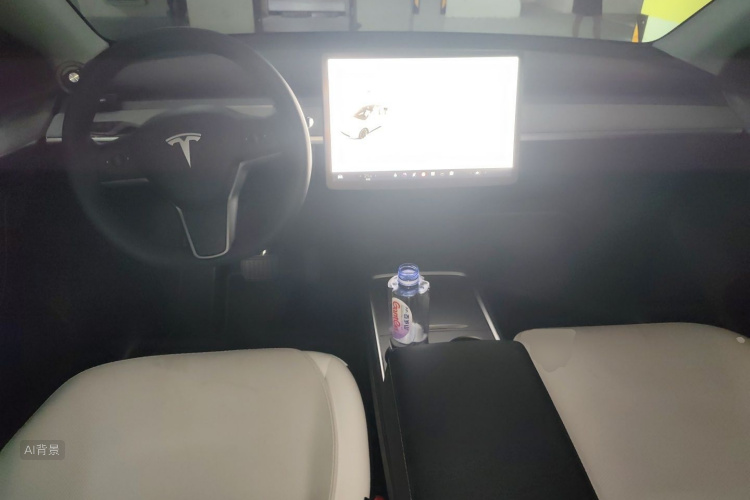 Tesla Model Y 2024 #11 Tesla Model Y 2024 car image #11
