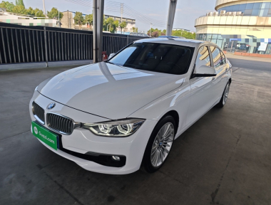 BMW 3 Series 2018 car image 
