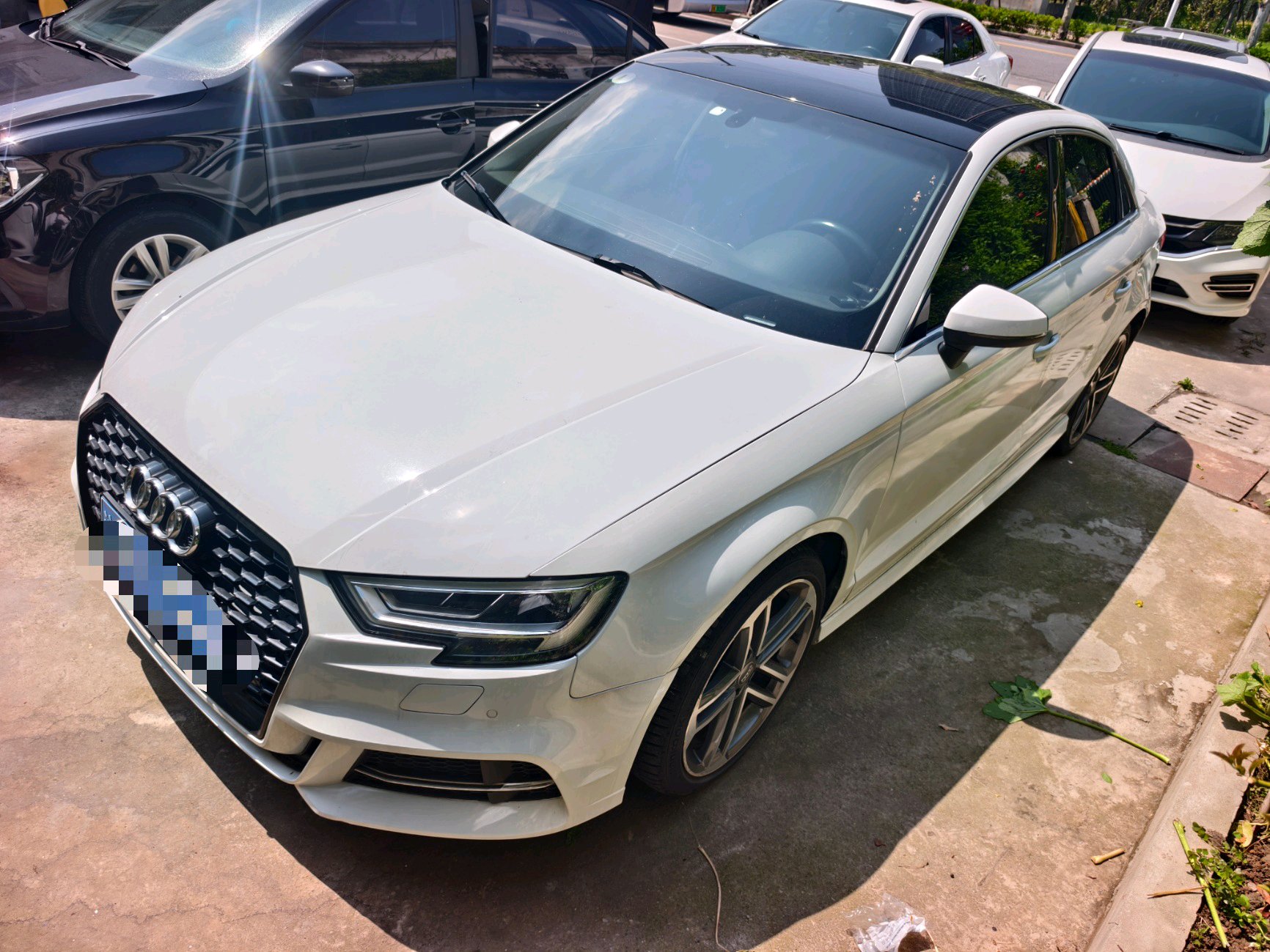 2018 2018 car image