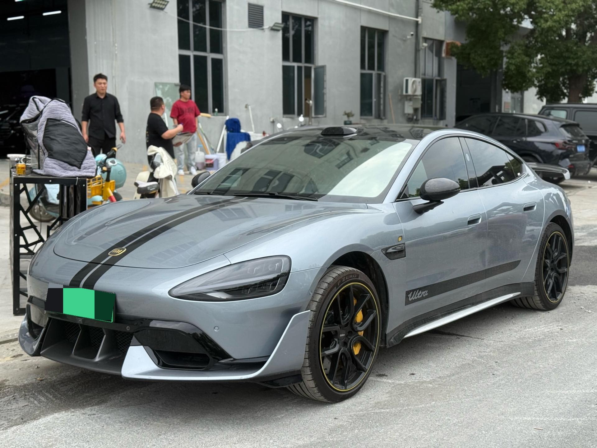 MI SU7 Ultra 2025 MI SU7 Ultra 2025 immagine di auto