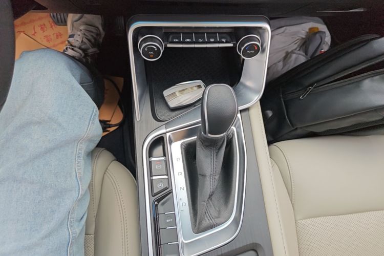 GEELY Binray 2018 #18 GEELY Binray 2018 immagine di auto #18