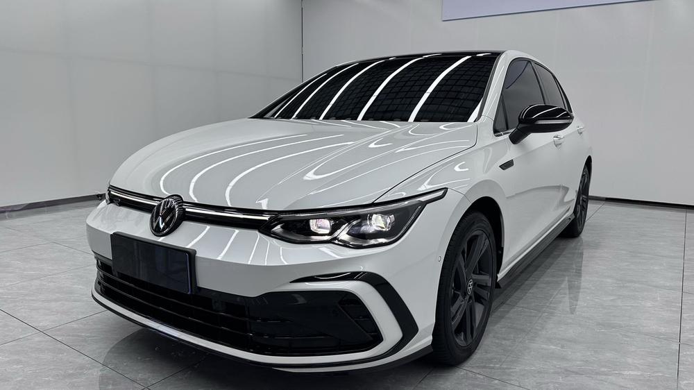 Volkswagen Golf 2023 car image 