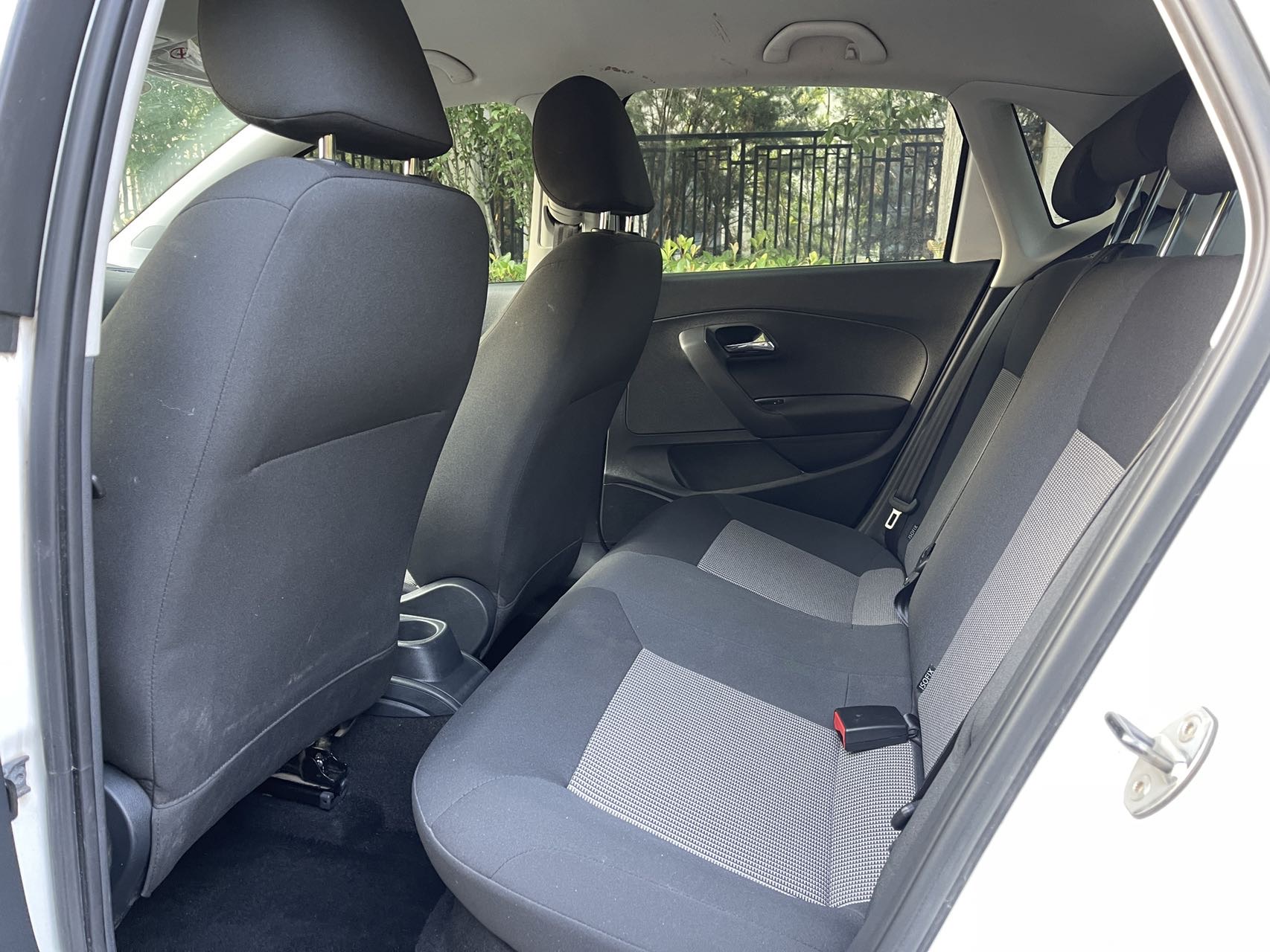 Volkswagen Polo 2016 car image #8