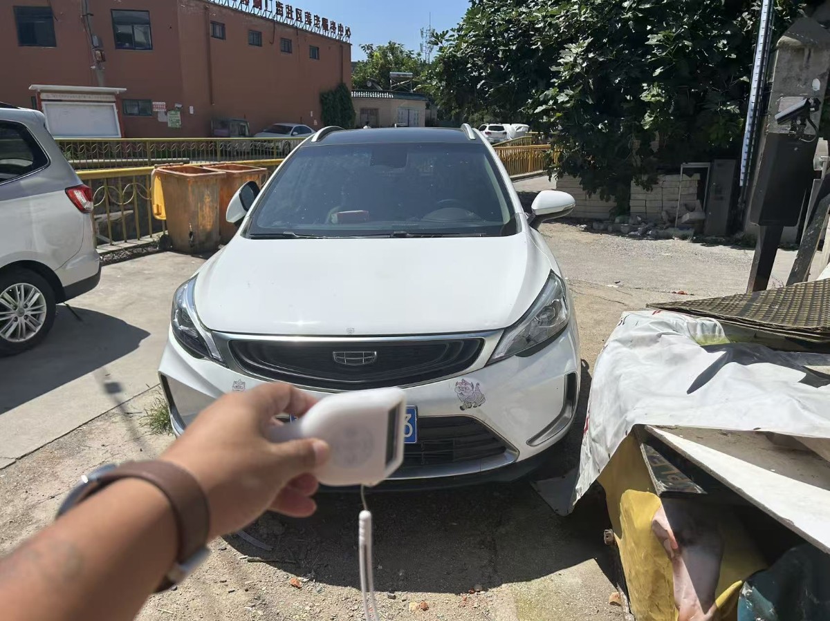 GEELY Emgrand GS 2019 #2 GEELY Emgrand GS 2019 car image #2