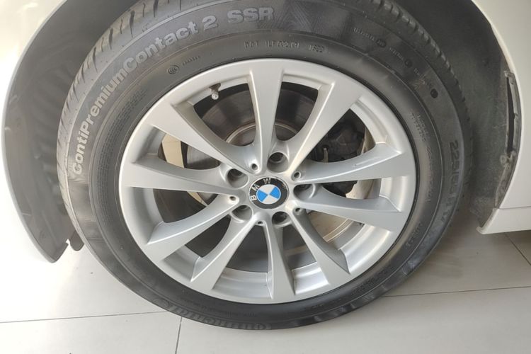 BMW 3 Series GT 2015 #9 BMW 3 Series GT 2015 car image #9