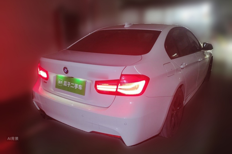 BMW 3 Series 2018 car image #7