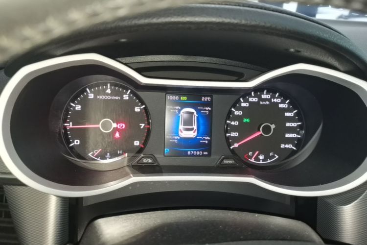 GEELY Emgrand GS 2018 car image #12