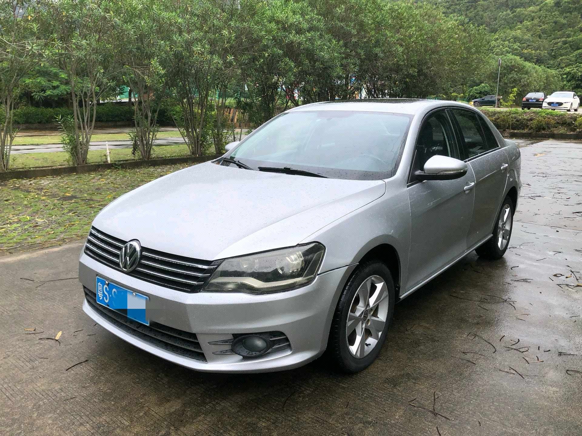 Volkswagen Bora 2016 car image 