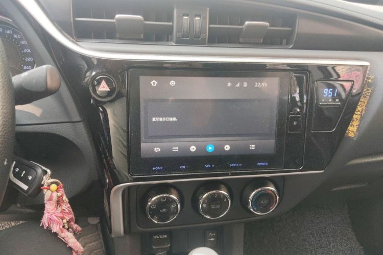 Toyota Corolla 2017 صورة سيارة #13