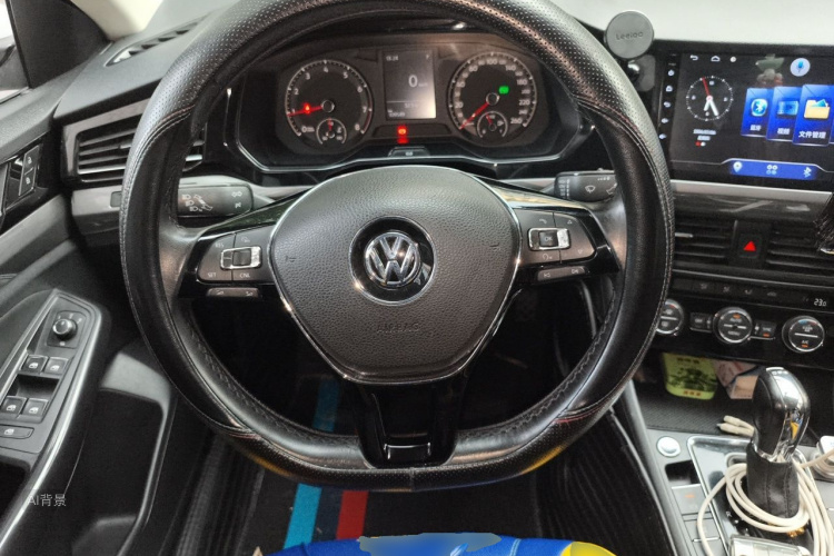 Volkswagen Bora 2019 car image #12