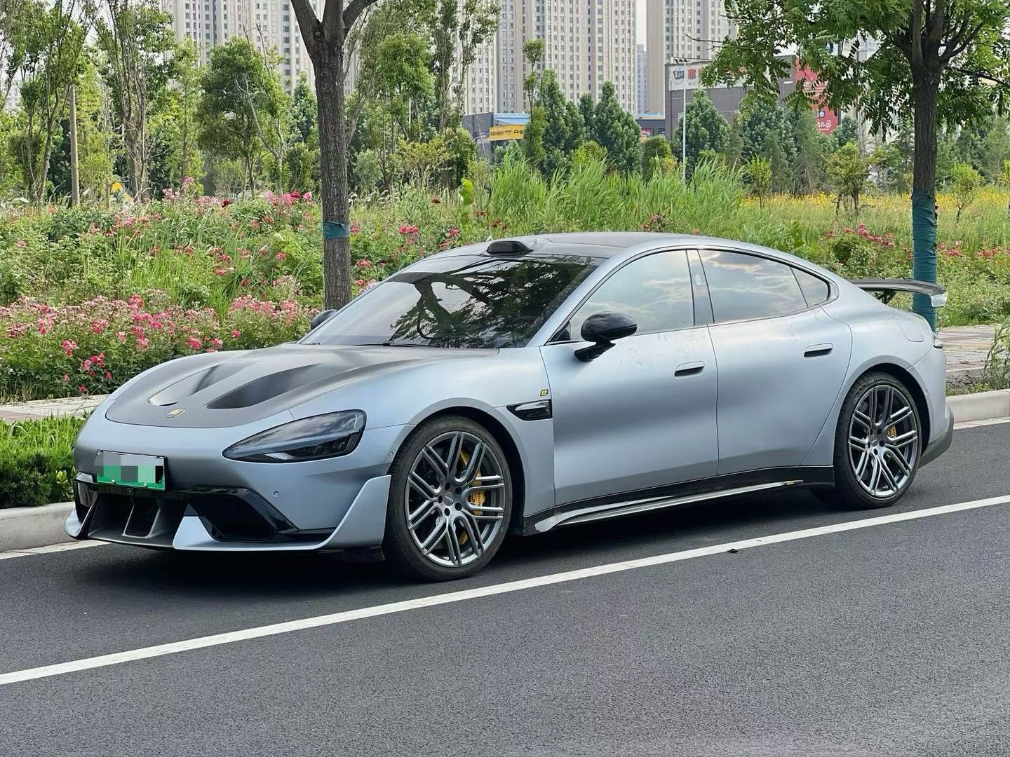 MI SU7 Ultra 2025 car image 