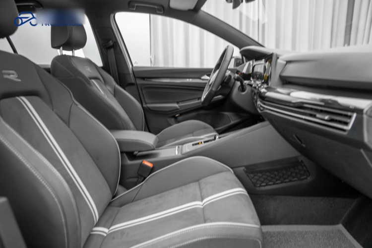 Volkswagen Golf 2023 #20 Volkswagen Golf 2023 car image #20