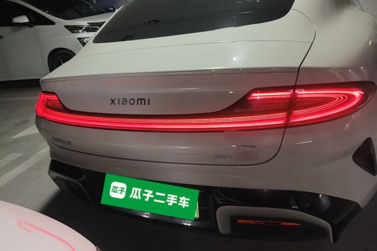 MI SU7 2024 car image #4