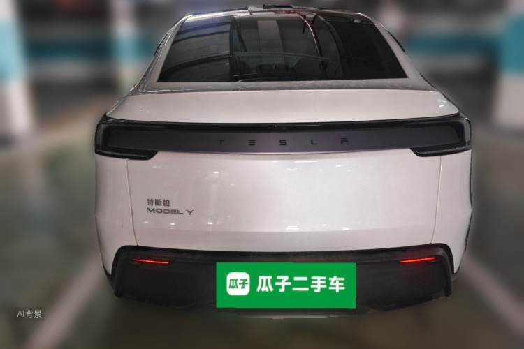 Tesla Model Y 2025 #6 Tesla Model Y 2025 car image #6
