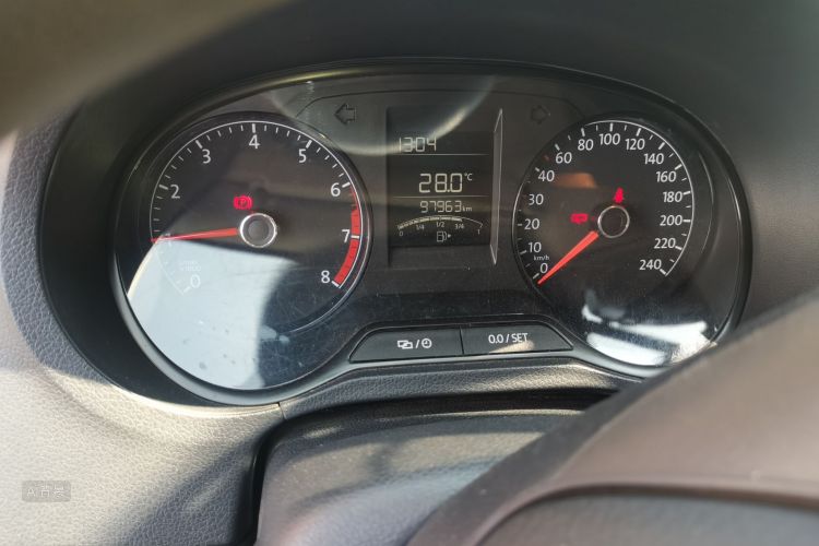 Volkswagen Polo 2017 #14 Volkswagen Polo 2017 car image #14