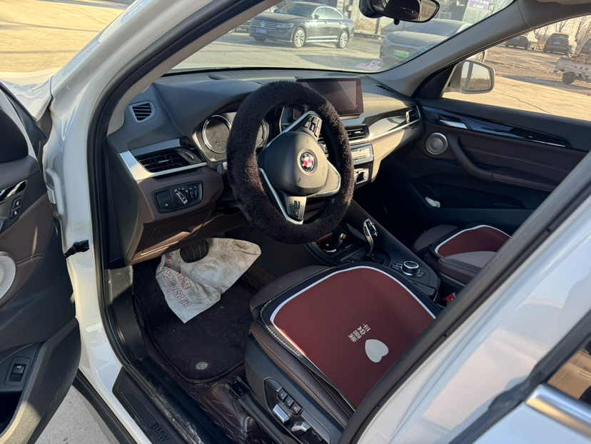 BMW X1 2021 #3 BMW X1 2021 صورة سيارة #3