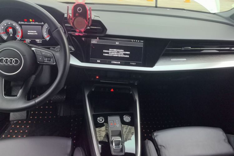 Audi A3 2024 صورة سيارة #15