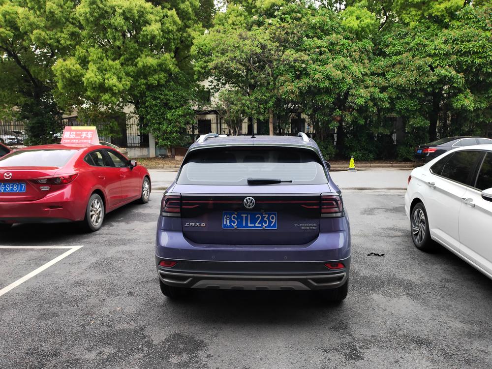 Volkswagen T-Cross 2019 #5 Volkswagen T-Cross 2019 car image #5