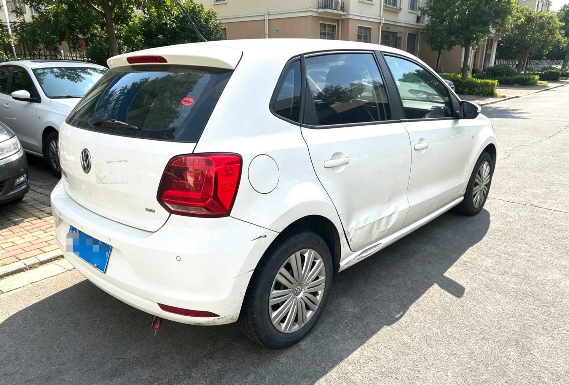 Volkswagen Polo 2017 car image #5