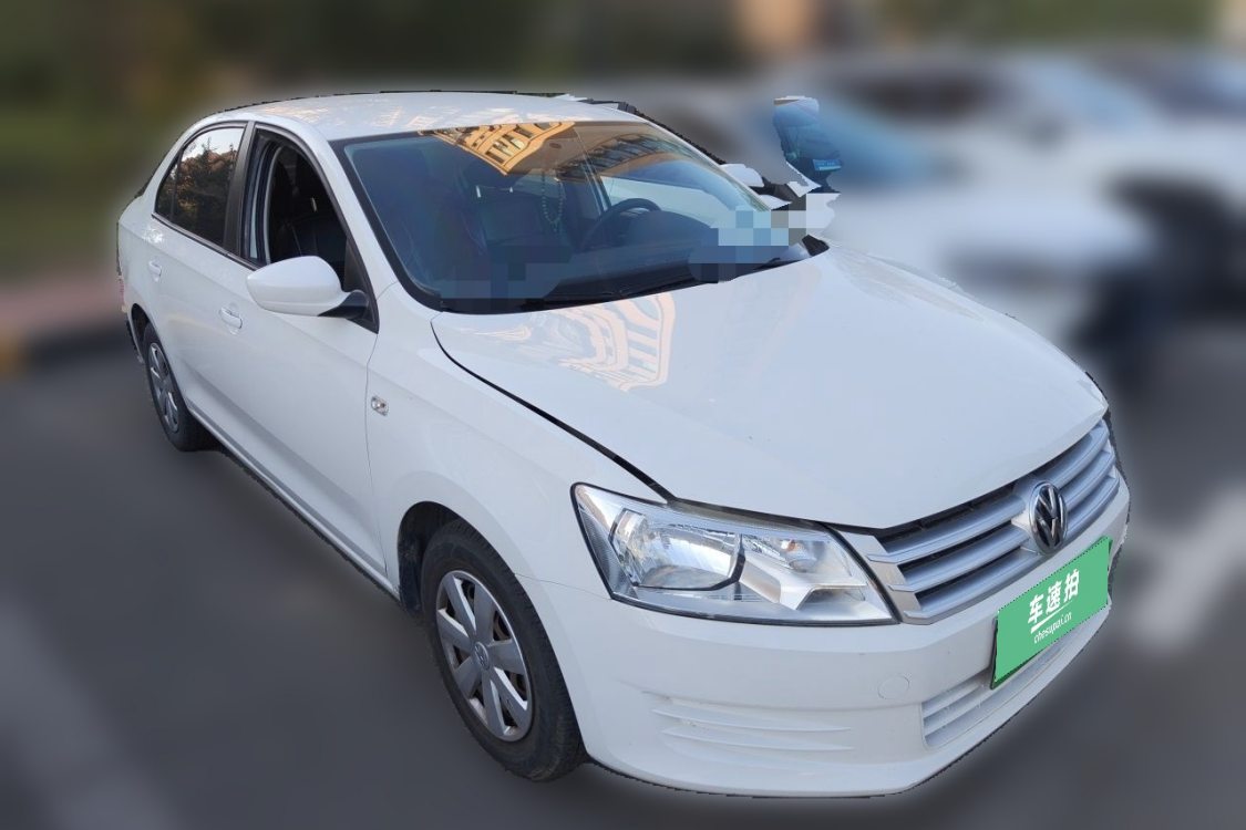 Volkswagen Santana 2018 car image #2