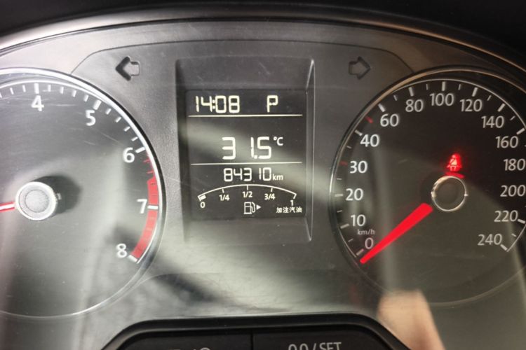Volkswagen Polo 2016 #14 Volkswagen Polo 2016 car image #14
