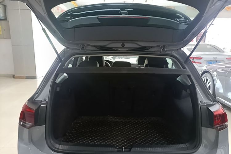 Volkswagen Golf 2022 #19 Volkswagen Golf 2022 car image #19