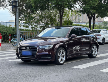 Audi A3 2019 car image 