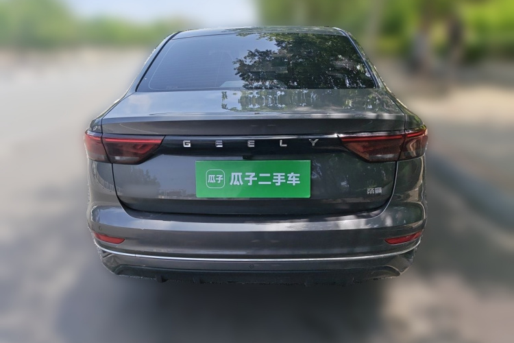 GEELY Emgrand 2025 immagine di auto #4