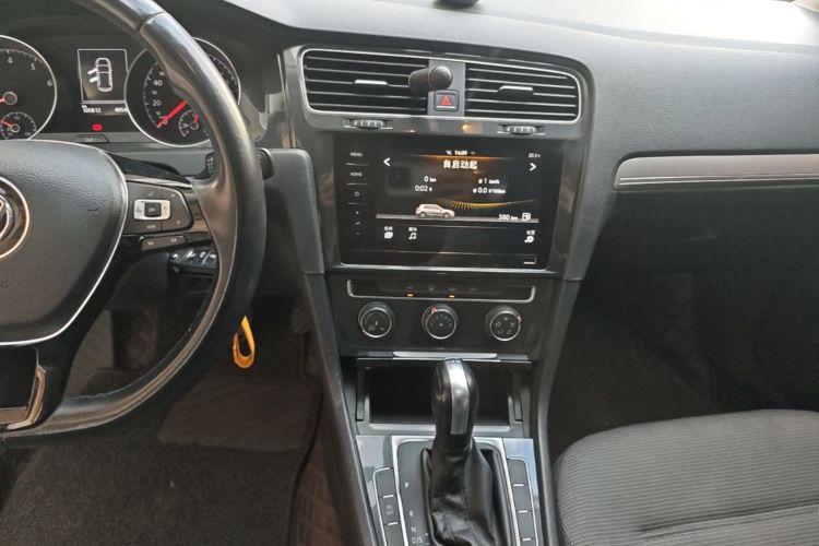 Volkswagen Golf 2020 #17 Volkswagen Golf 2020 صورة سيارة #17