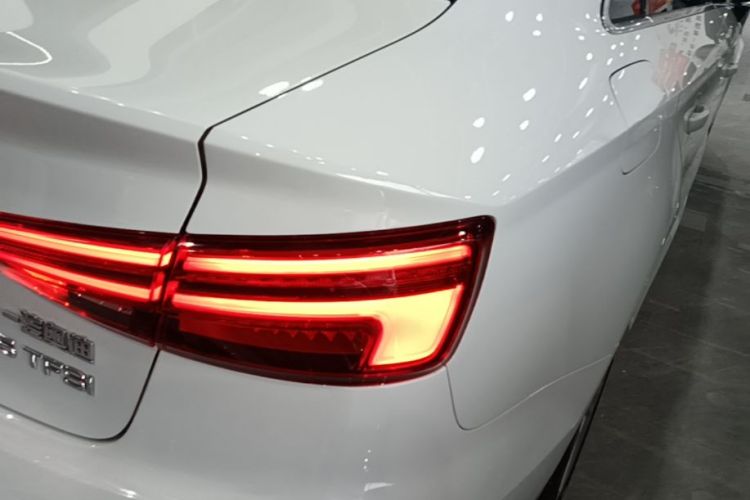 Audi A3 2019 #8 Audi A3 2019 car image #8