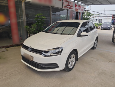 Volkswagen Polo 2016 car image 
