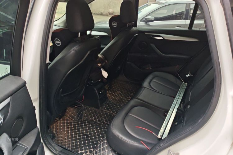 BMW X1 2018 imagen de coche #19