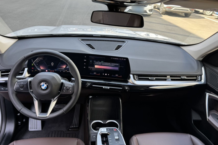 BMW X1 2024 #12 BMW X1 2024 car image #12